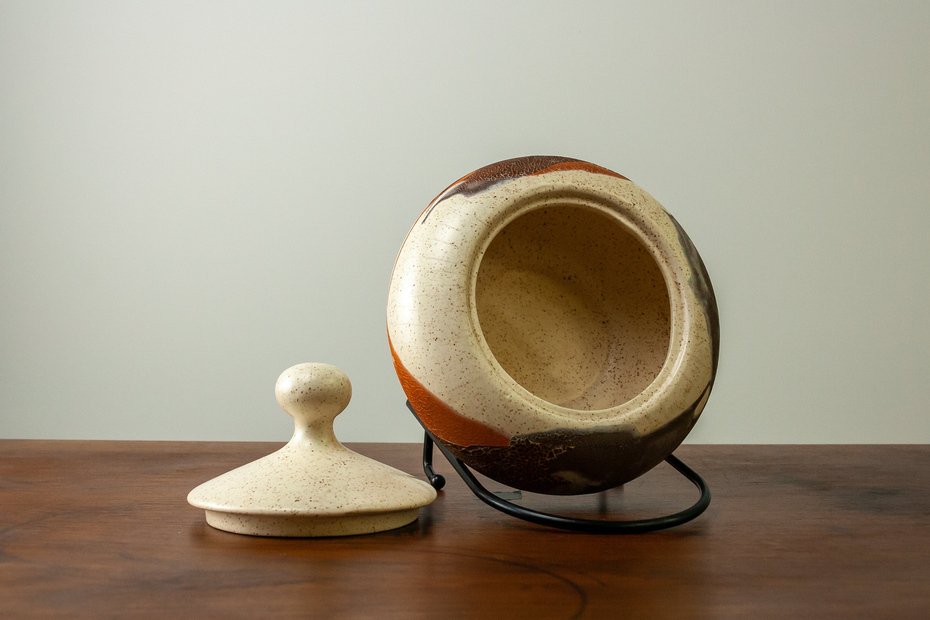 Royal Haeger Lidded Ceramic Dish