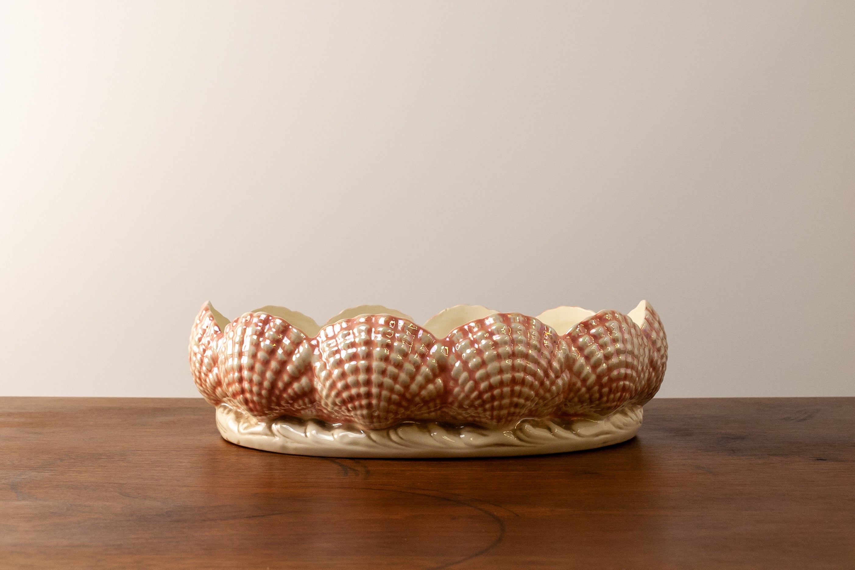 Pearlized Ceramic Shell Tray