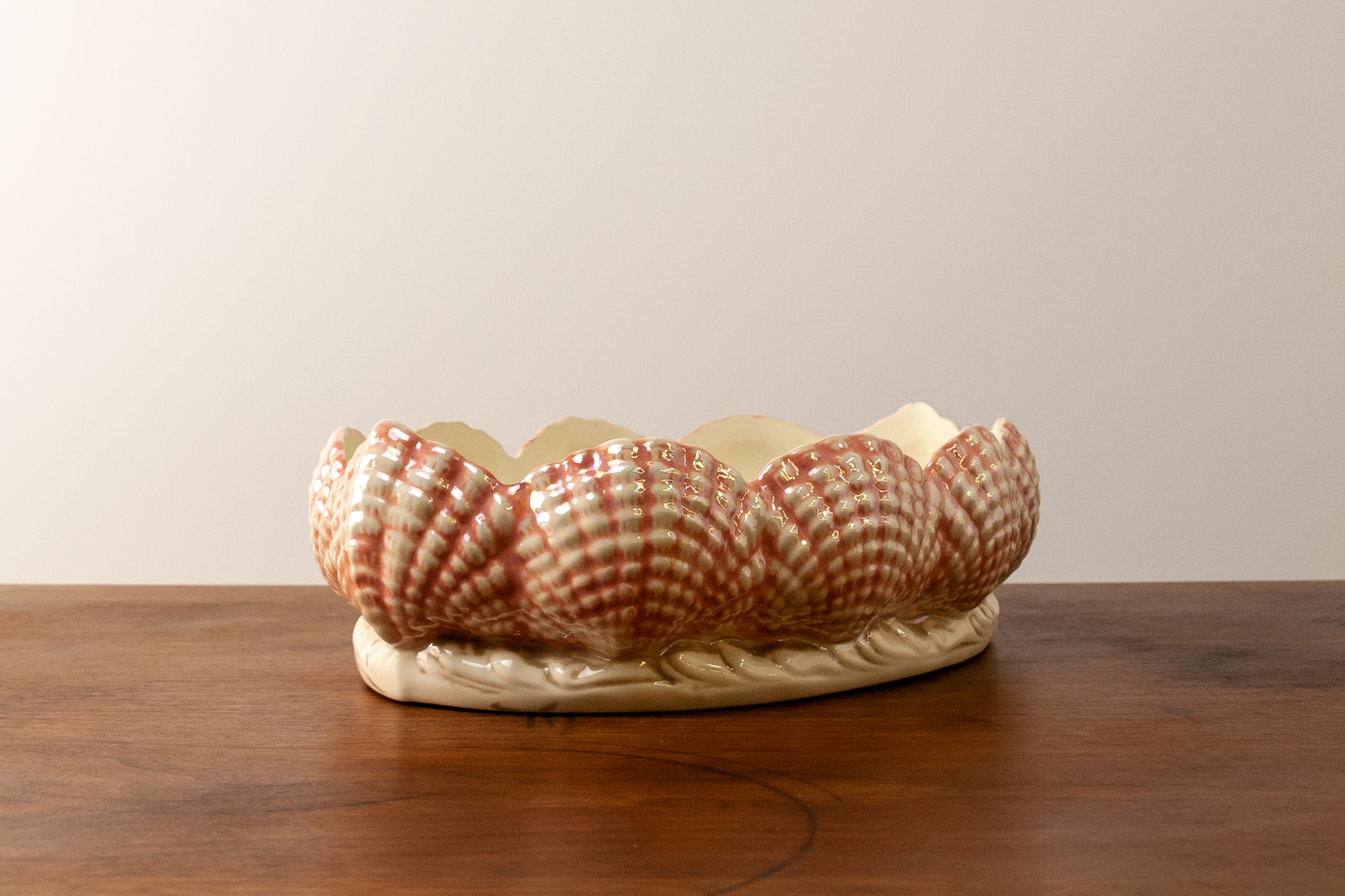 Pearlized Ceramic Shell Tray