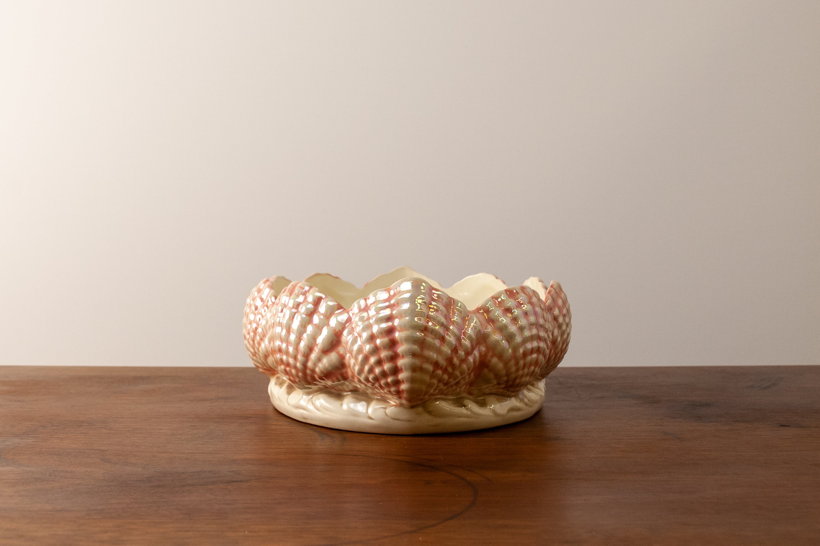 Pearlized Ceramic Shell Tray