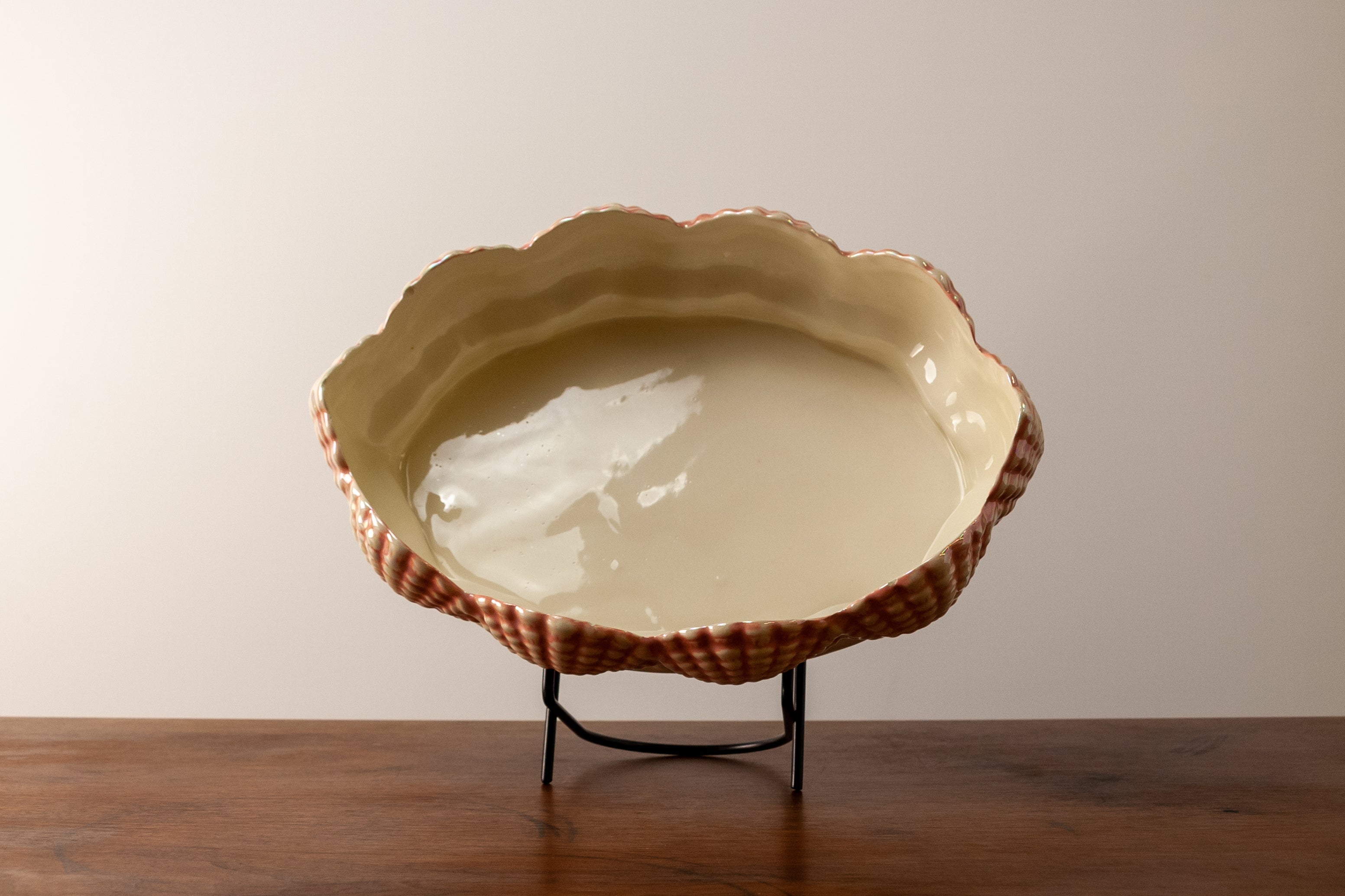 Pearlized Ceramic Shell Tray