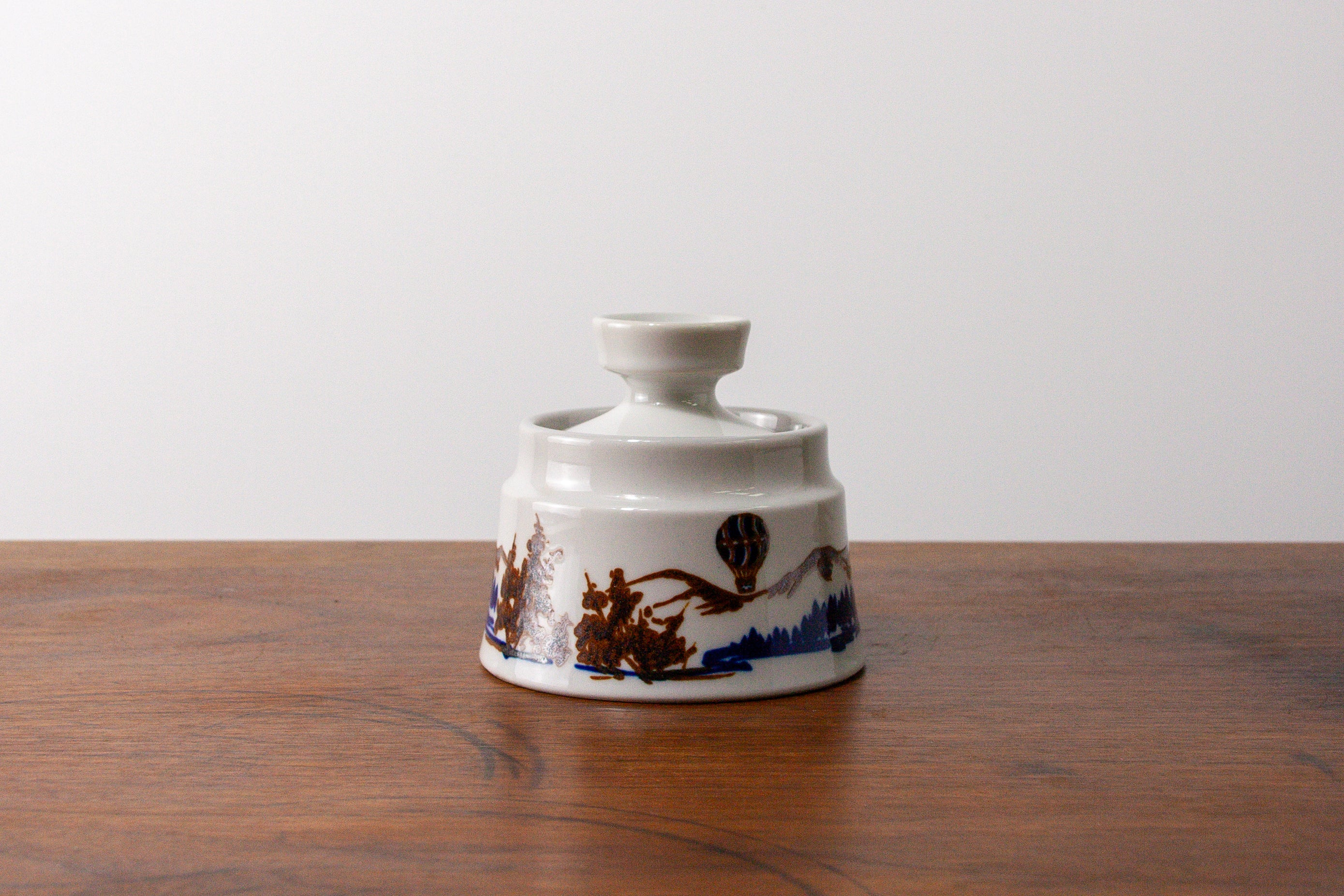 Noritake Up Up & Away Lidded Sugar Bowl