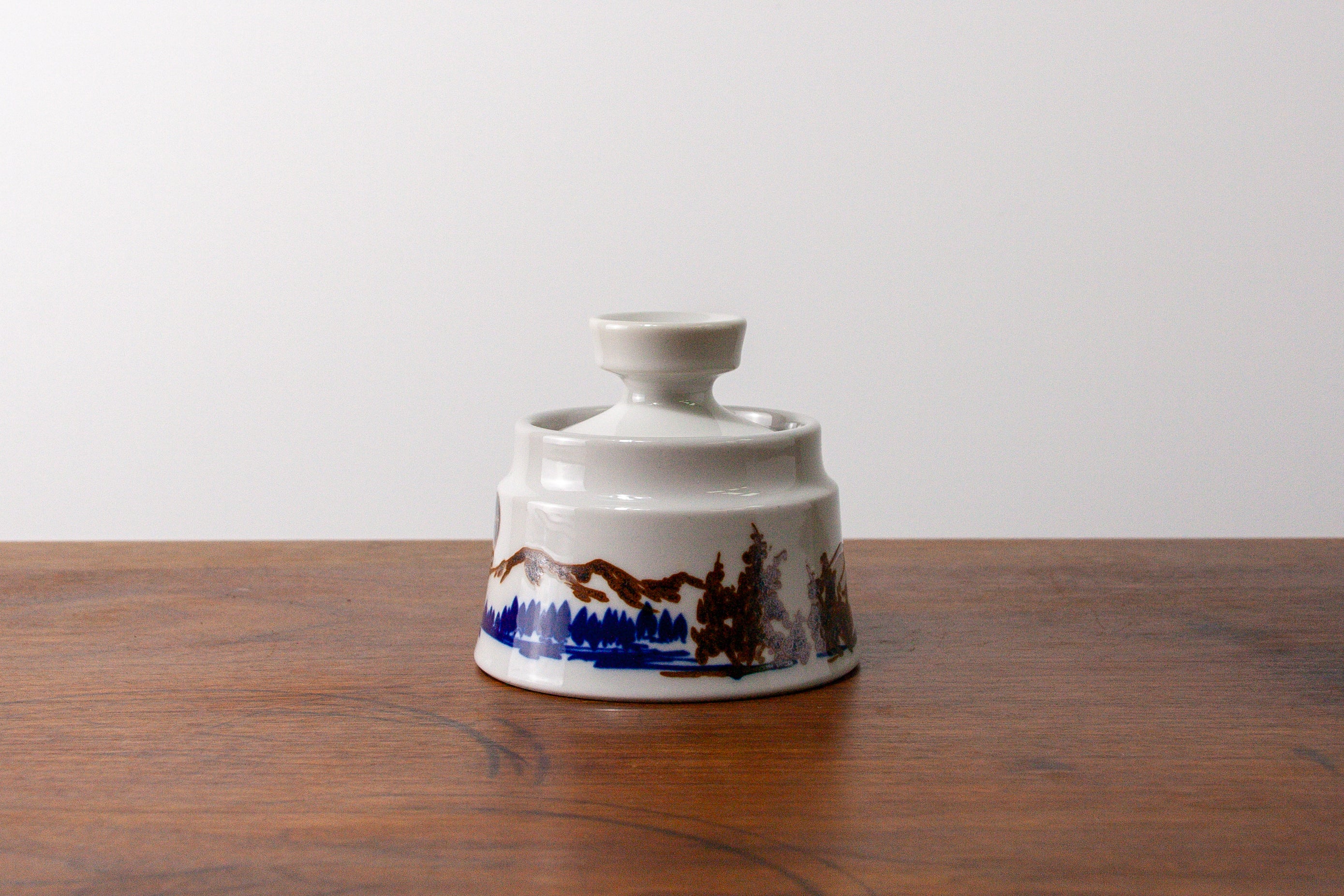 Noritake Up Up & Away Lidded Sugar Bowl