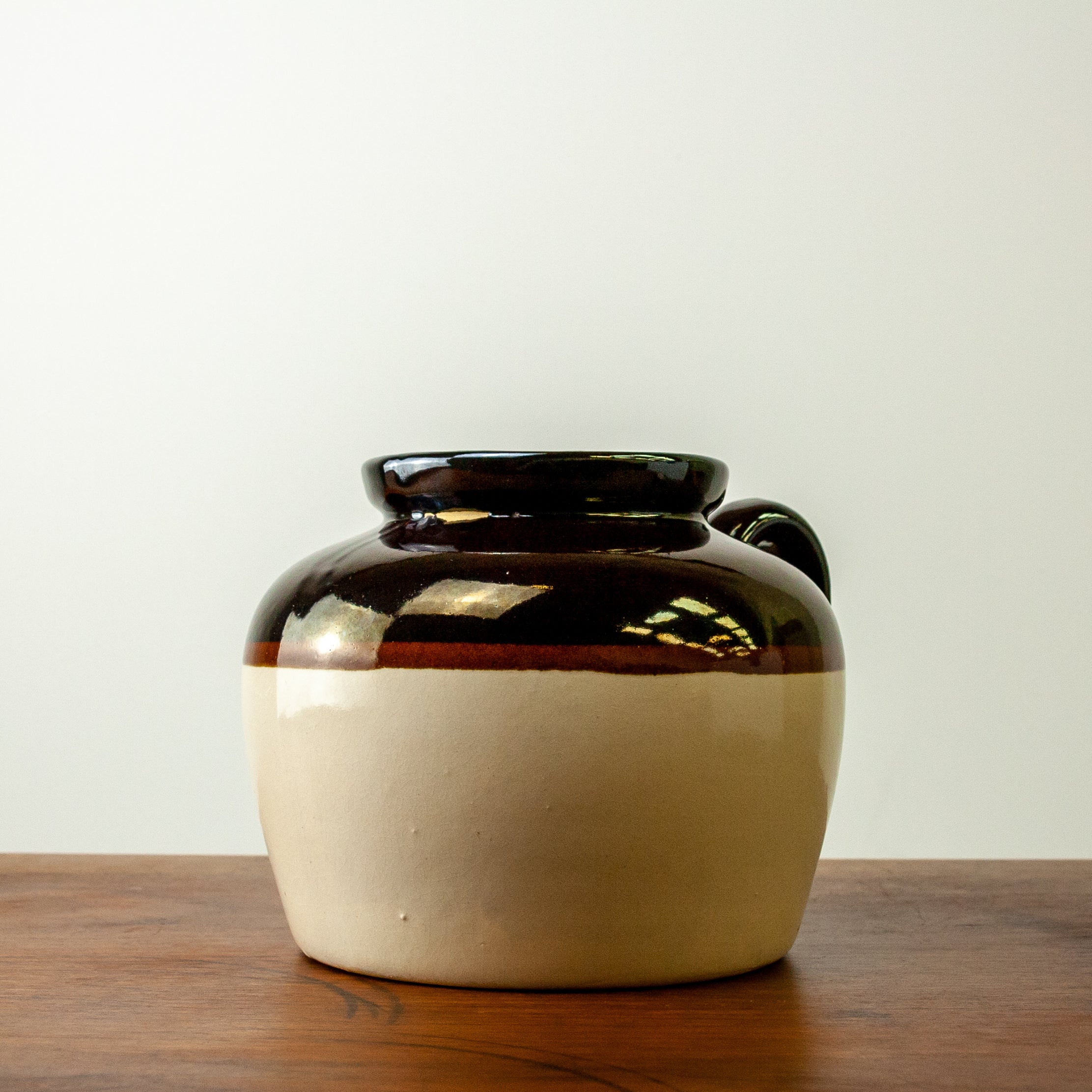 Two-Toned Stoneware Bean Pot
