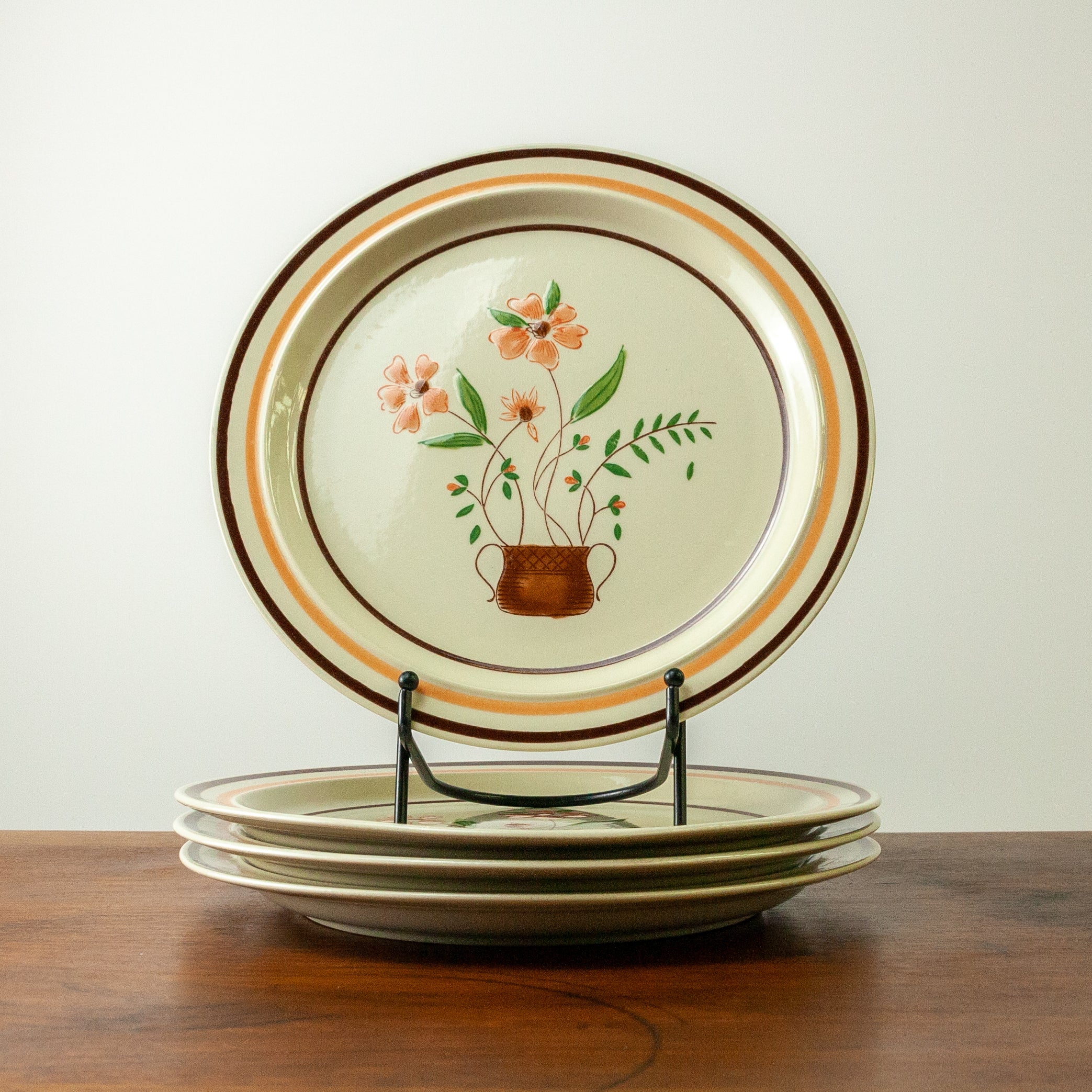 Countryside Stoneware Dinner Plates (Set of 4)