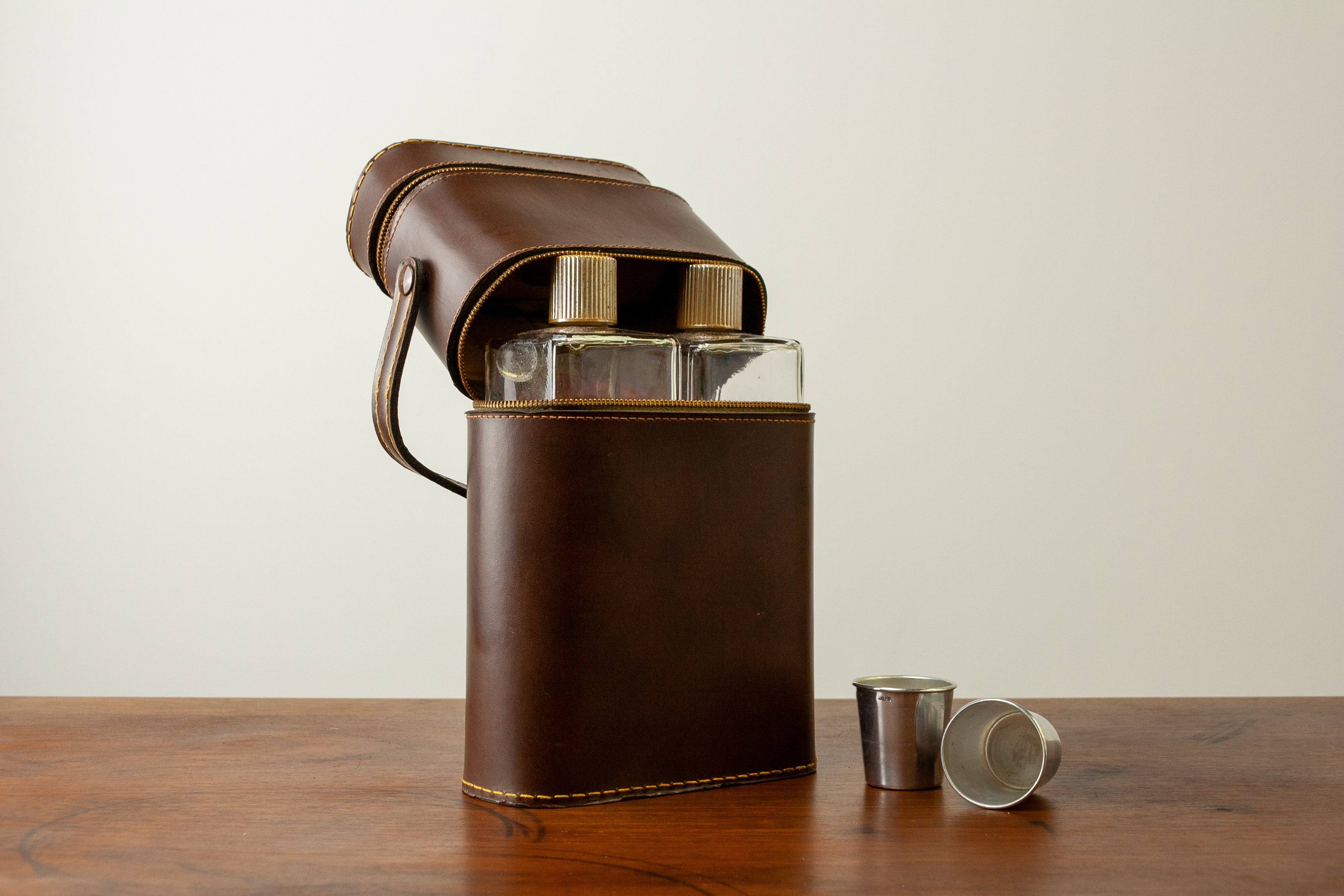 Griffin Travel Bar Set in Leather Case