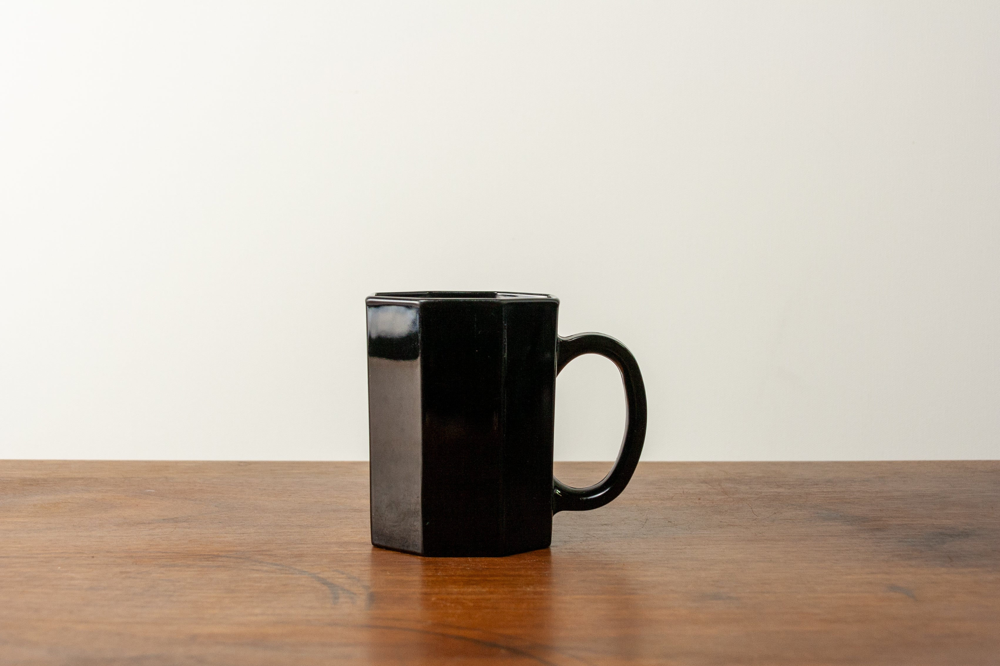 Black Octagon Mugs (Set of 4)