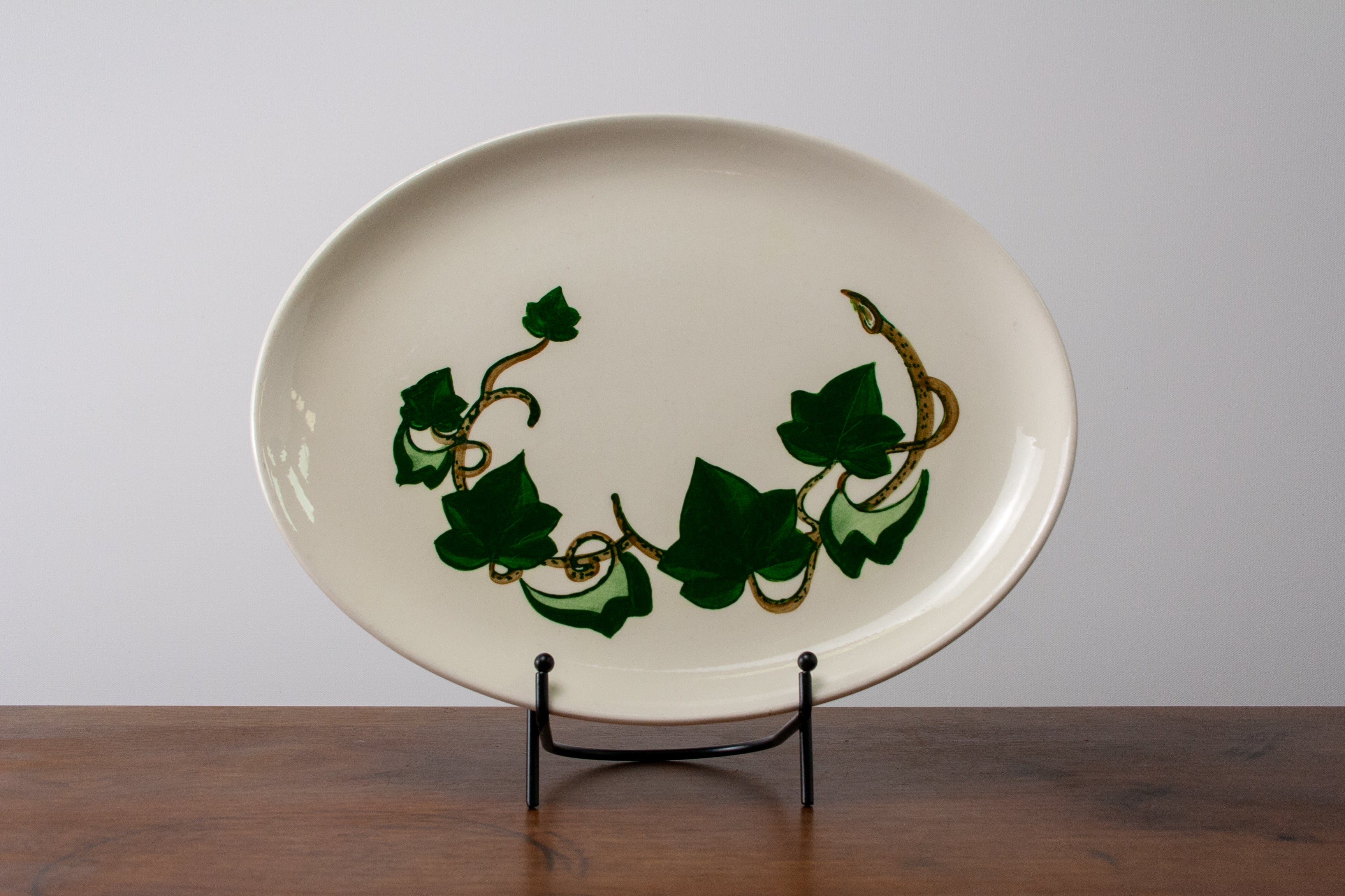 Poppytrail by Metlox California Ivy Oval Serving Dish
