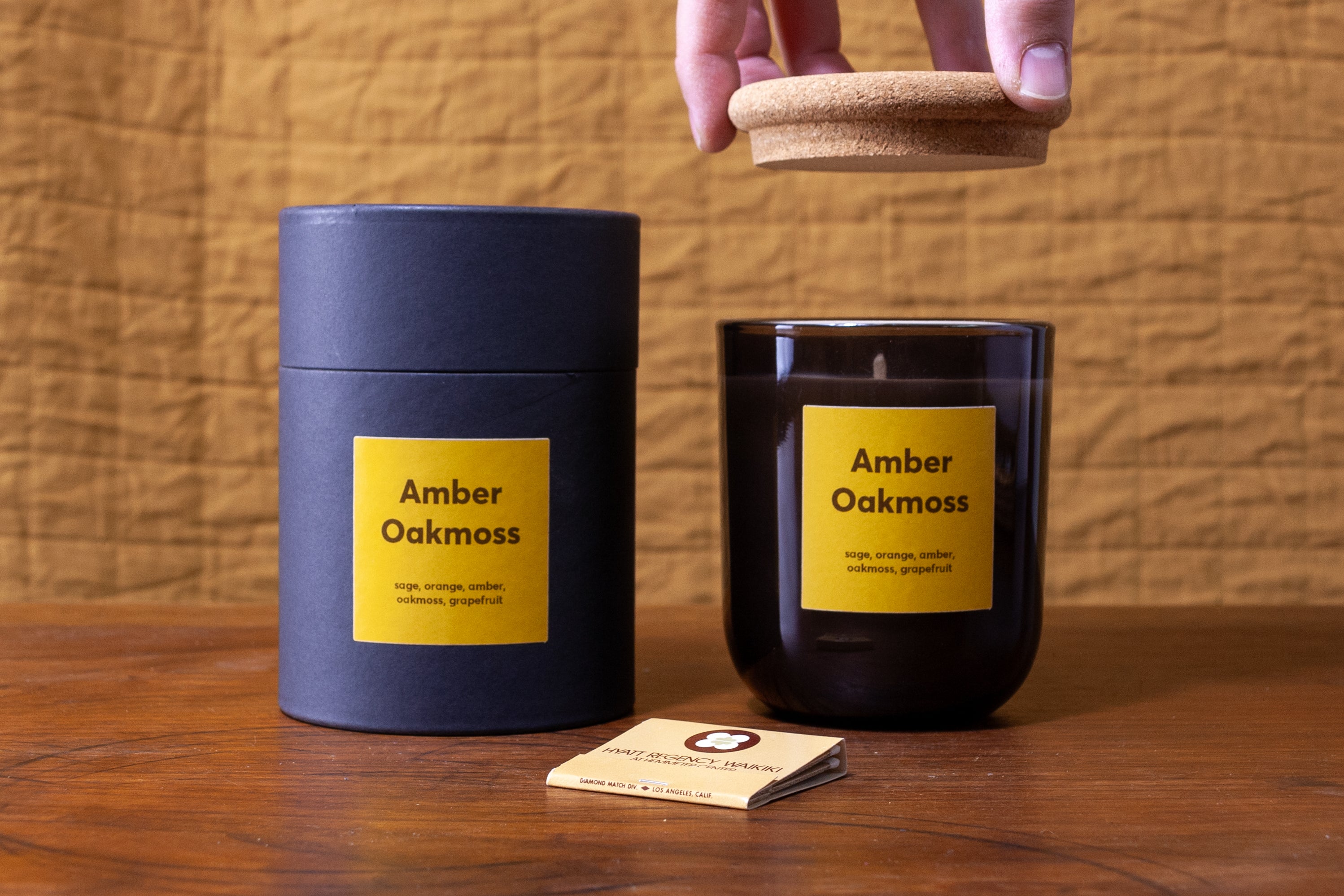 Amber Oakmoss Soy Candle, 10 oz